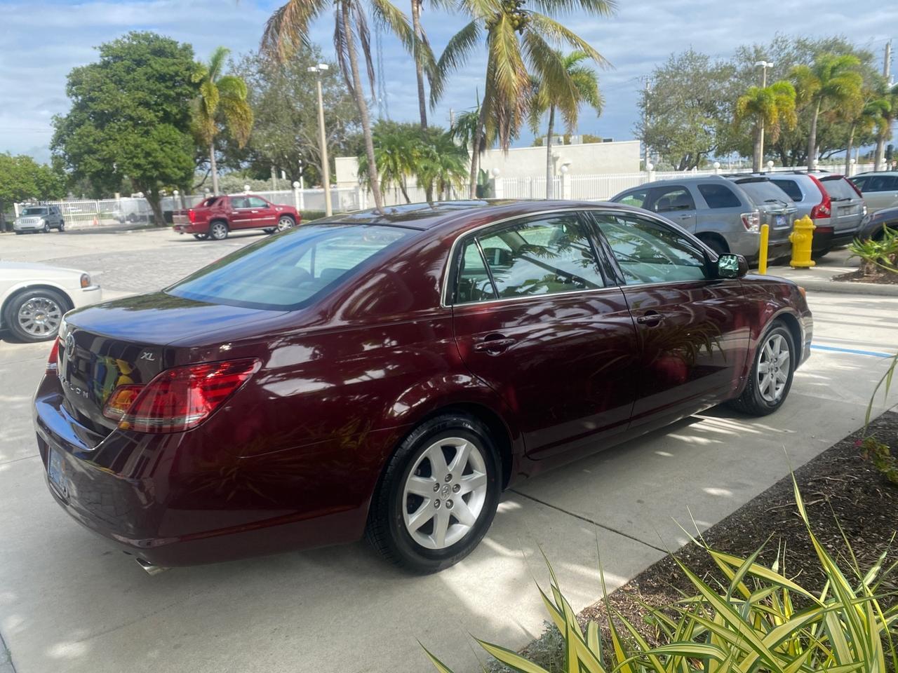 2008 Toyota Avalon XL 1 OWNER LOW MILES 77,161 FL Pompano Beach FL