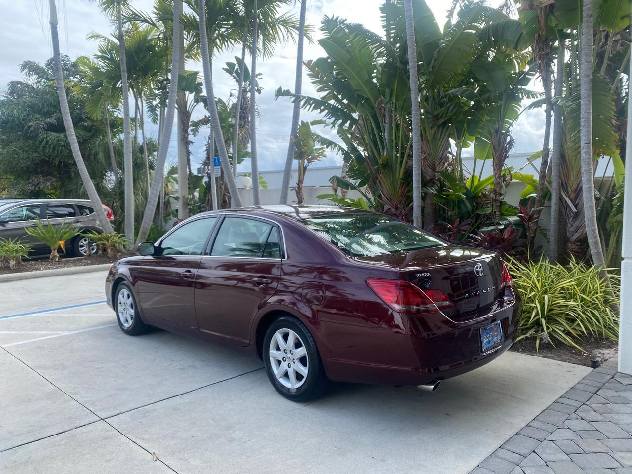 2008 Toyota Avalon XL 1 OWNER LOW MILES 77,161 FL Pompano Beach FL