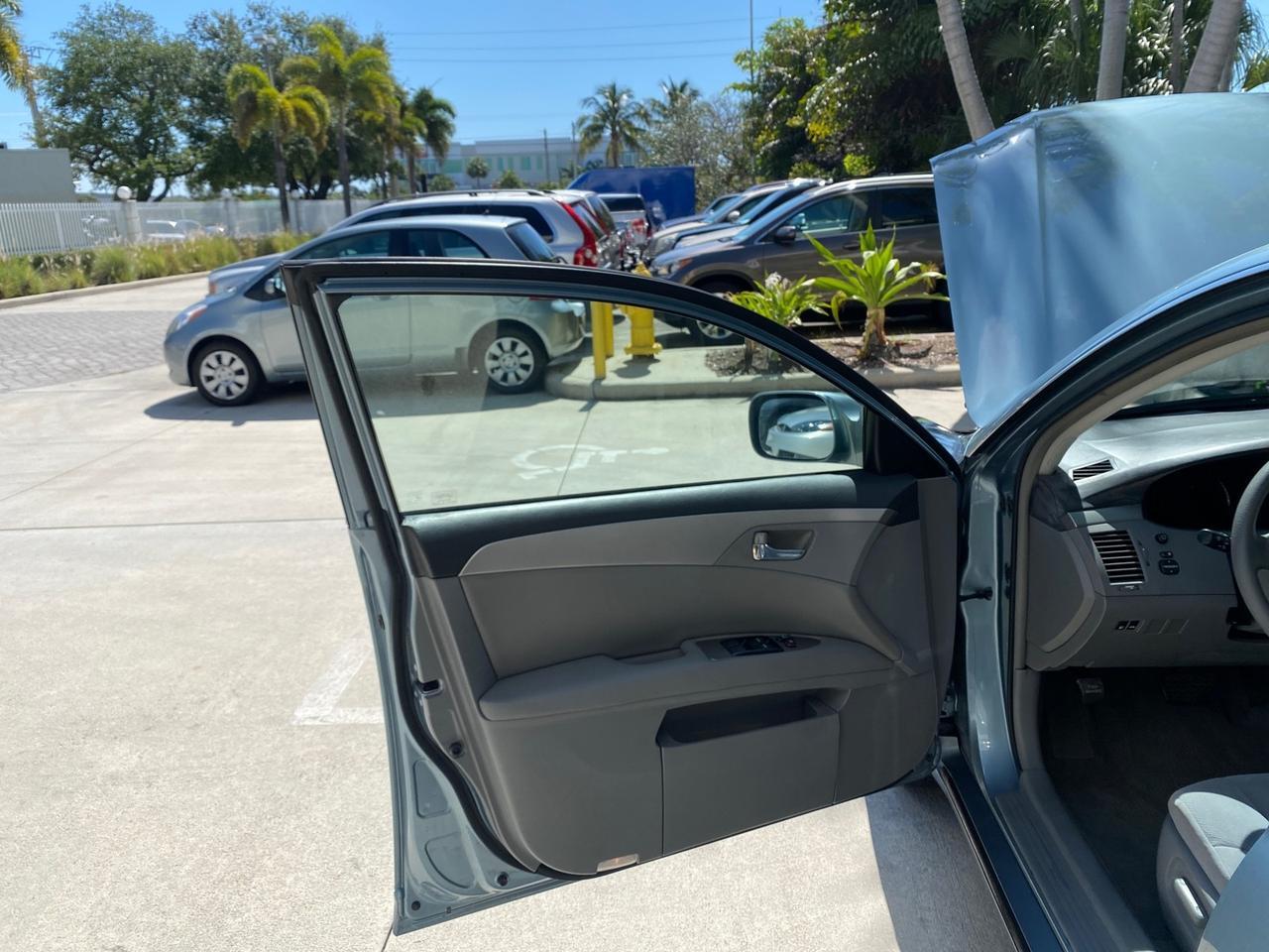 2008 Toyota Avalon XL SUNROOF 1 OWNER LOW MILES 39,358 Pompano Beach FL