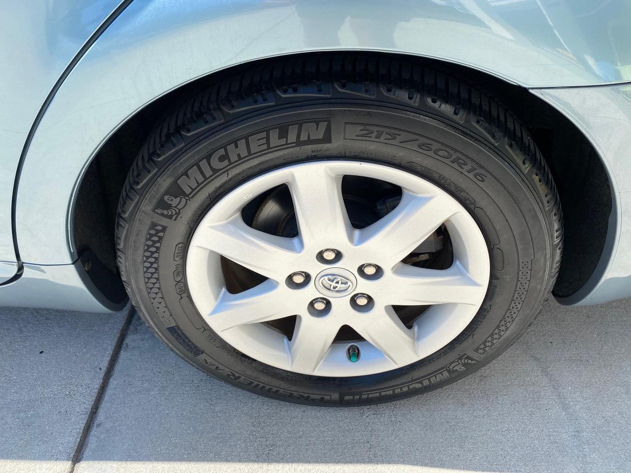 2008 Toyota Avalon XL SUNROOF 1 OWNER LOW MILES 39,358 Pompano Beach FL