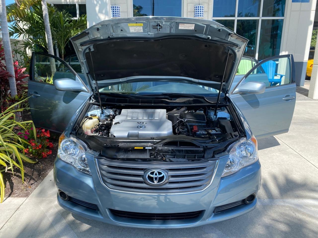 2008 Toyota Avalon XL SUNROOF 1 OWNER LOW MILES 39,358 Pompano Beach FL