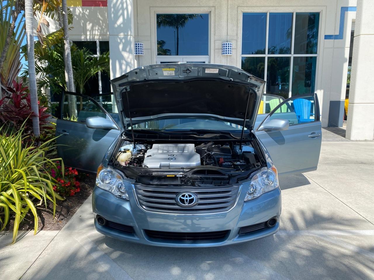2008 Toyota Avalon XL SUNROOF 1 OWNER LOW MILES 39,358 Pompano Beach FL