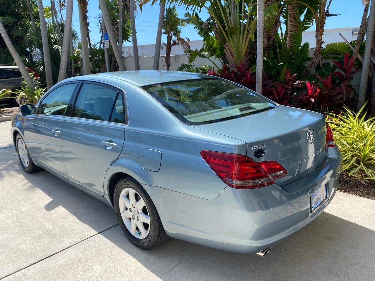 2008 Toyota Avalon XL SUNROOF 1 OWNER LOW MILES 39,358 Pompano Beach FL