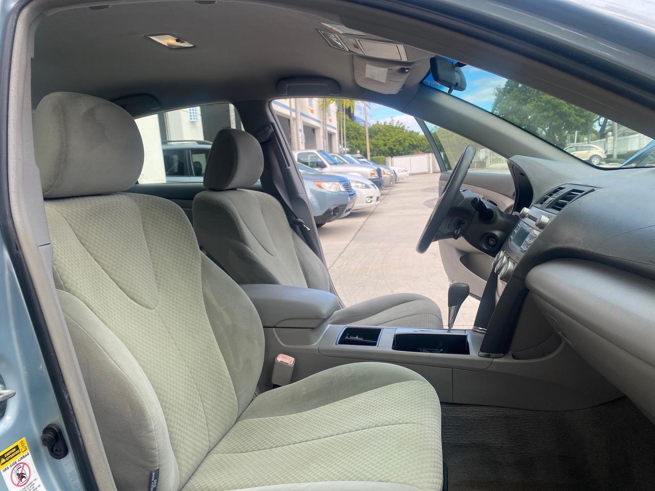 2008 Toyota Camry LE LOW MILES 63,391 1 OWNER Pompano Beach FL