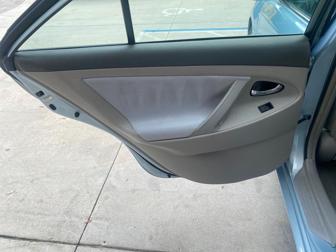 2008 Toyota Camry LE LOW MILES 63,391 1 OWNER Pompano Beach FL