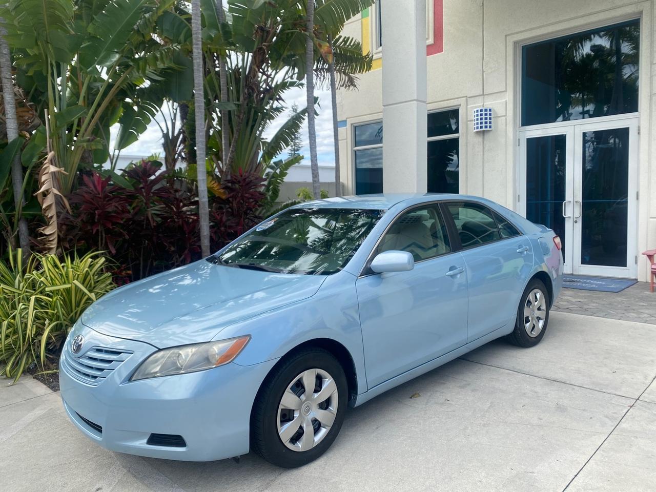 2008 Toyota Camry LE LOW MILES 63,391 1 OWNER Pompano Beach FL
