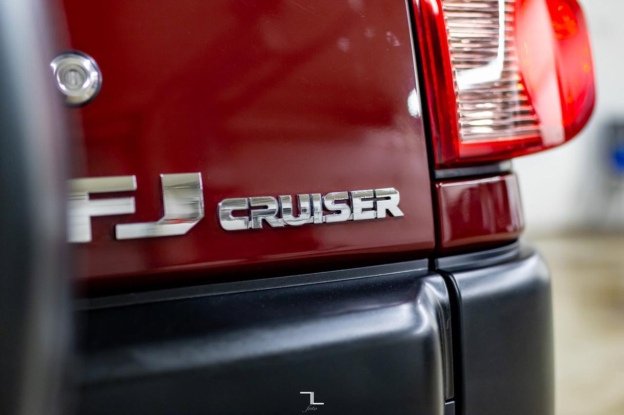 2008 Toyota FJ Cruiser 4x4 C-Package Red Deer AB