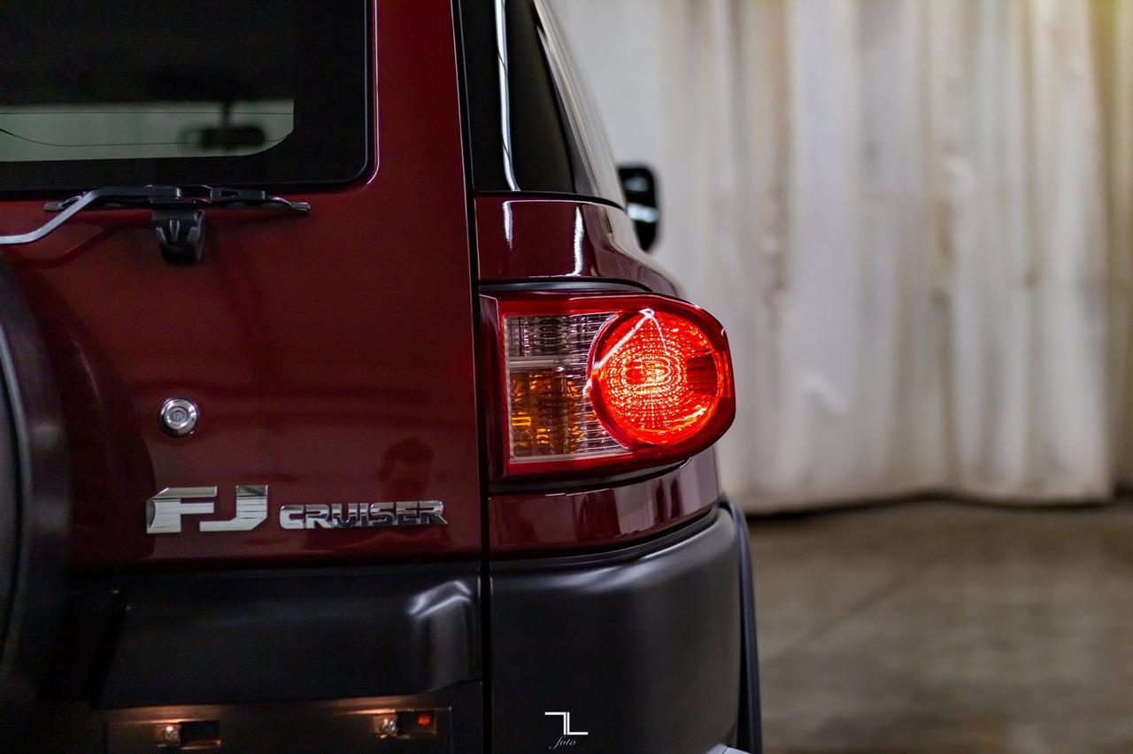 2008 Toyota FJ Cruiser 4x4 C-Package Red Deer AB