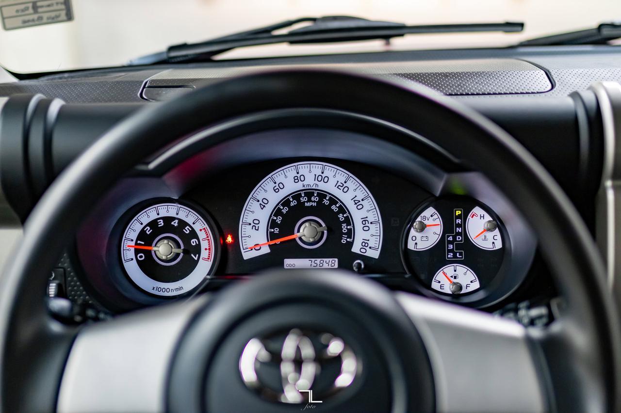 2008 Toyota FJ Cruiser 4x4 C-Package Red Deer AB