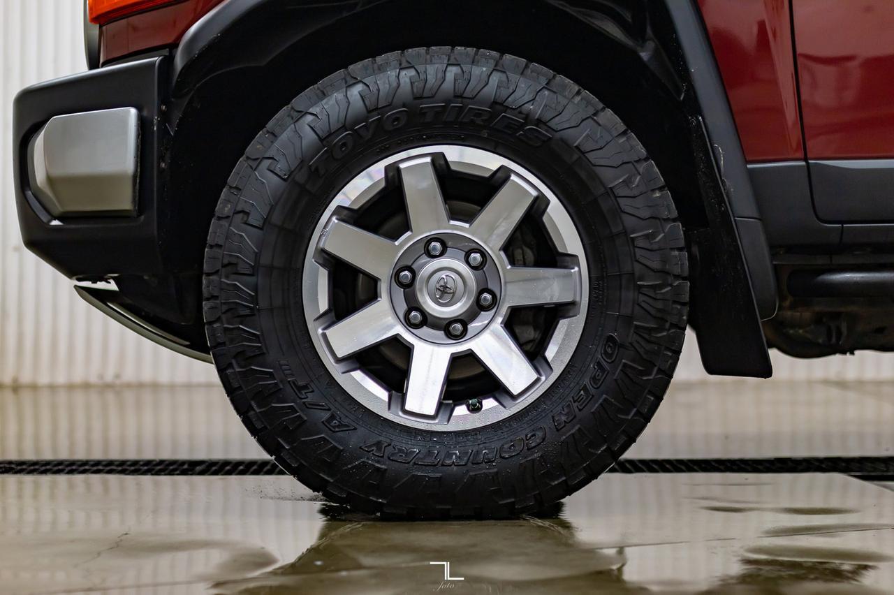 2008 Toyota FJ Cruiser 4x4 C-Package Red Deer AB