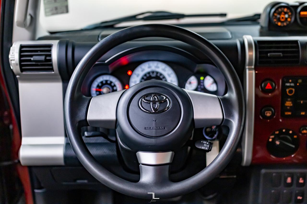 2008 Toyota FJ Cruiser 4x4 C-Package Red Deer AB