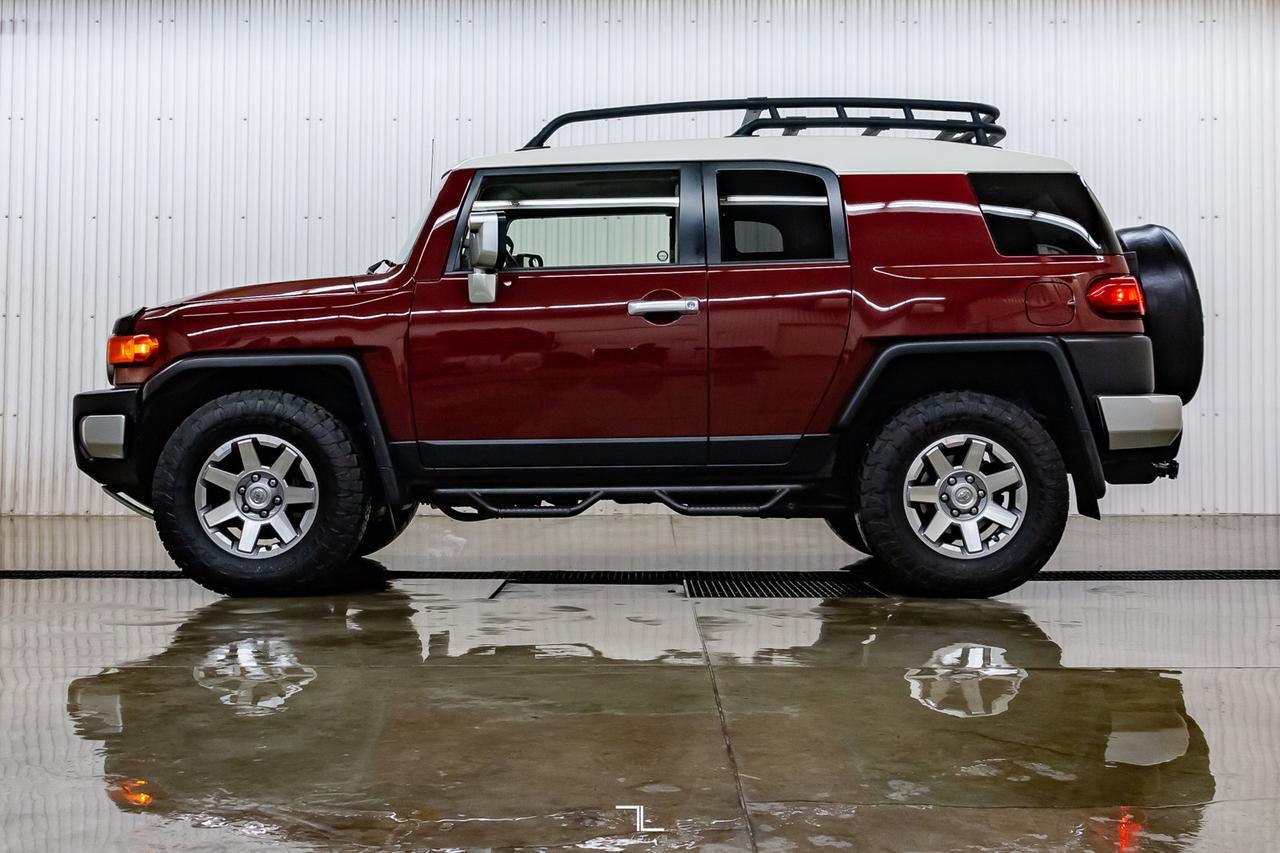 2008 Toyota FJ Cruiser 4x4 C-Package Red Deer AB