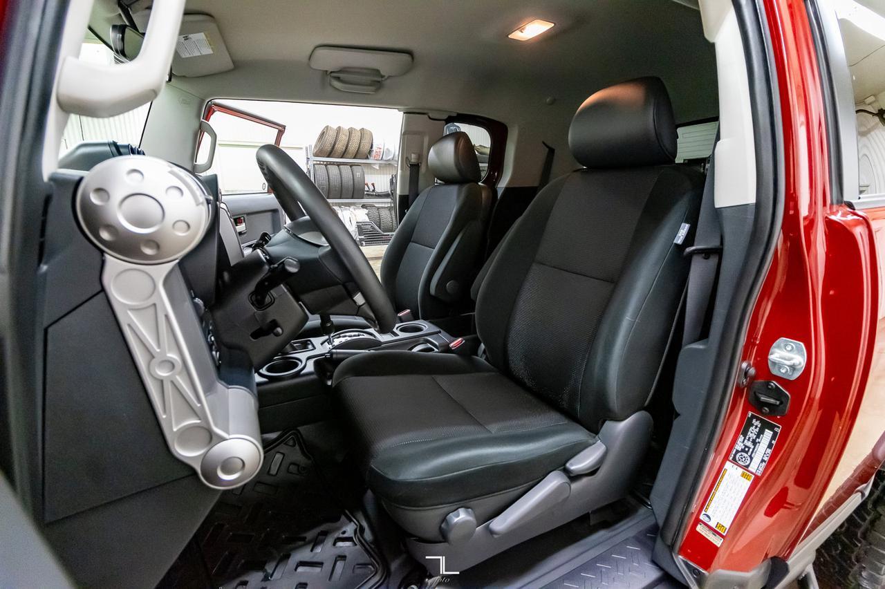 2008 Toyota FJ Cruiser 4x4 C-Package Red Deer AB