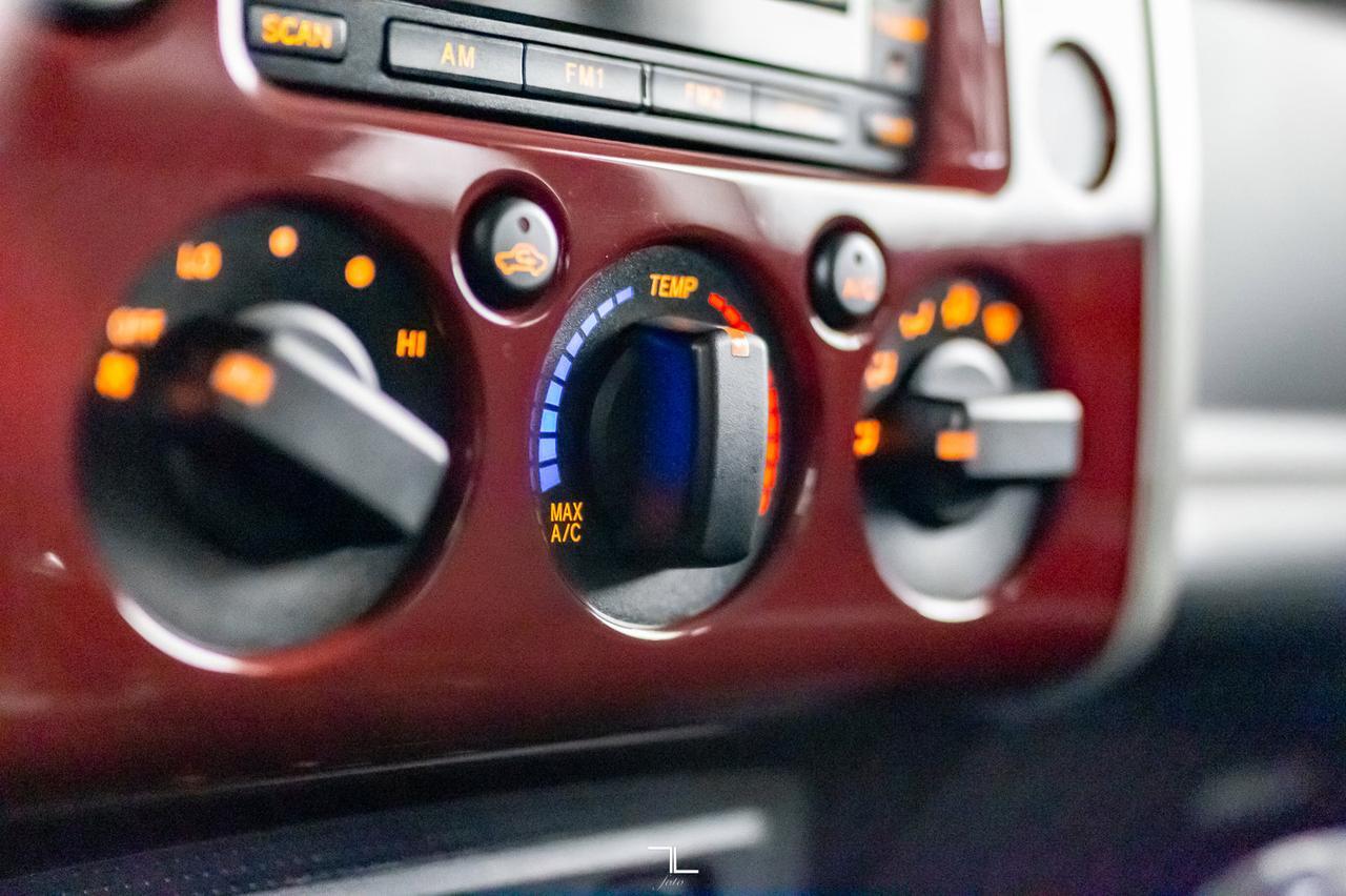 2008 Toyota FJ Cruiser 4x4 C-Package Red Deer AB