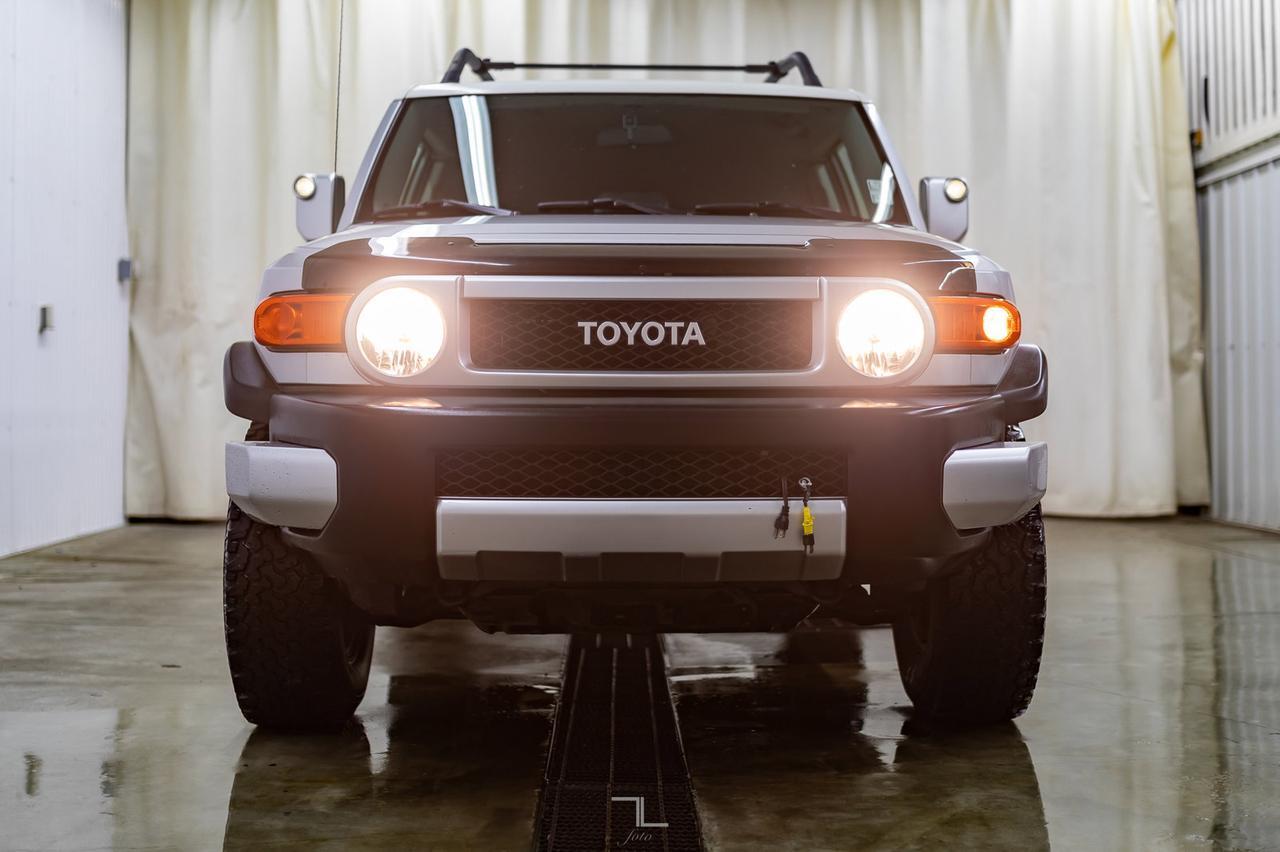 2008 Toyota FJ Cruiser 4x4 C-Package Red Deer AB