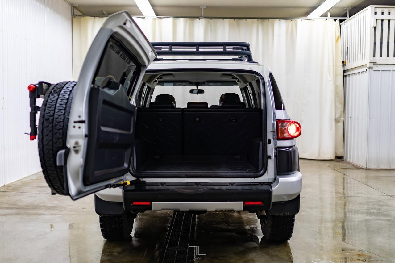 2008 Toyota FJ Cruiser 4x4 C-Package Red Deer AB