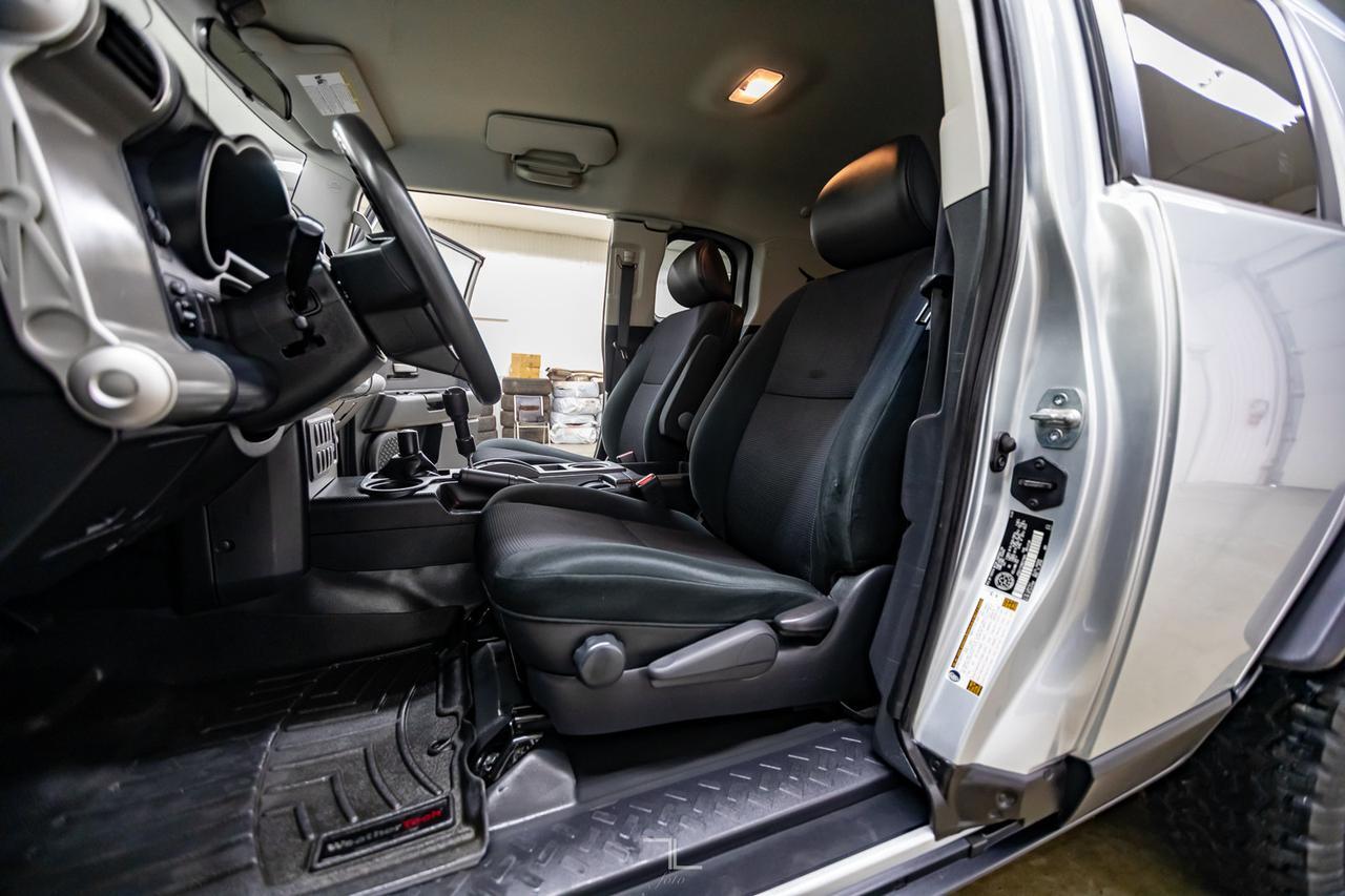 2008 Toyota FJ Cruiser 4x4 C-Package Red Deer AB