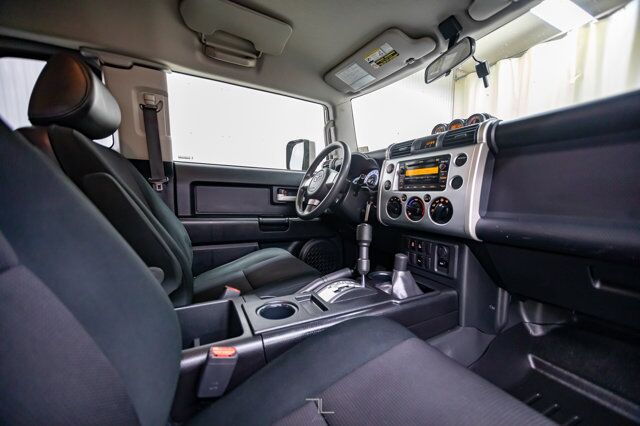 2008 Toyota FJ Cruiser 4x4 C-Package Red Deer AB