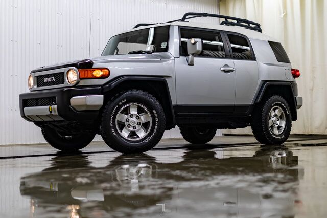 2008 Toyota FJ Cruiser 4x4 C-Package Red Deer AB