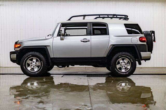 2008 Toyota FJ Cruiser 4x4 C-Package Red Deer AB