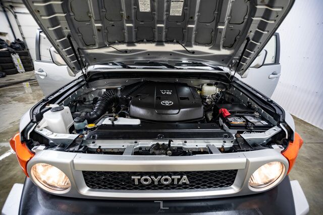 2008 Toyota FJ Cruiser 4x4 C-Package Red Deer AB