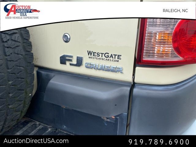 2008 Toyota FJ Cruiser Base Raleigh NC