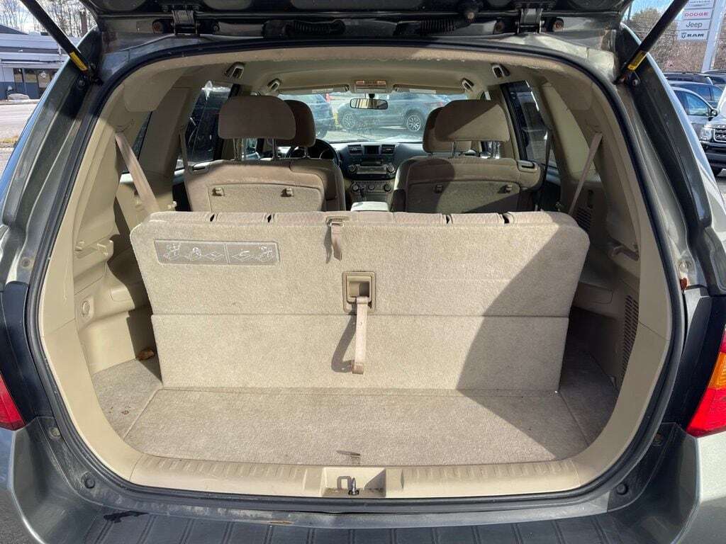 2008 Toyota Highlander Base Orange MA