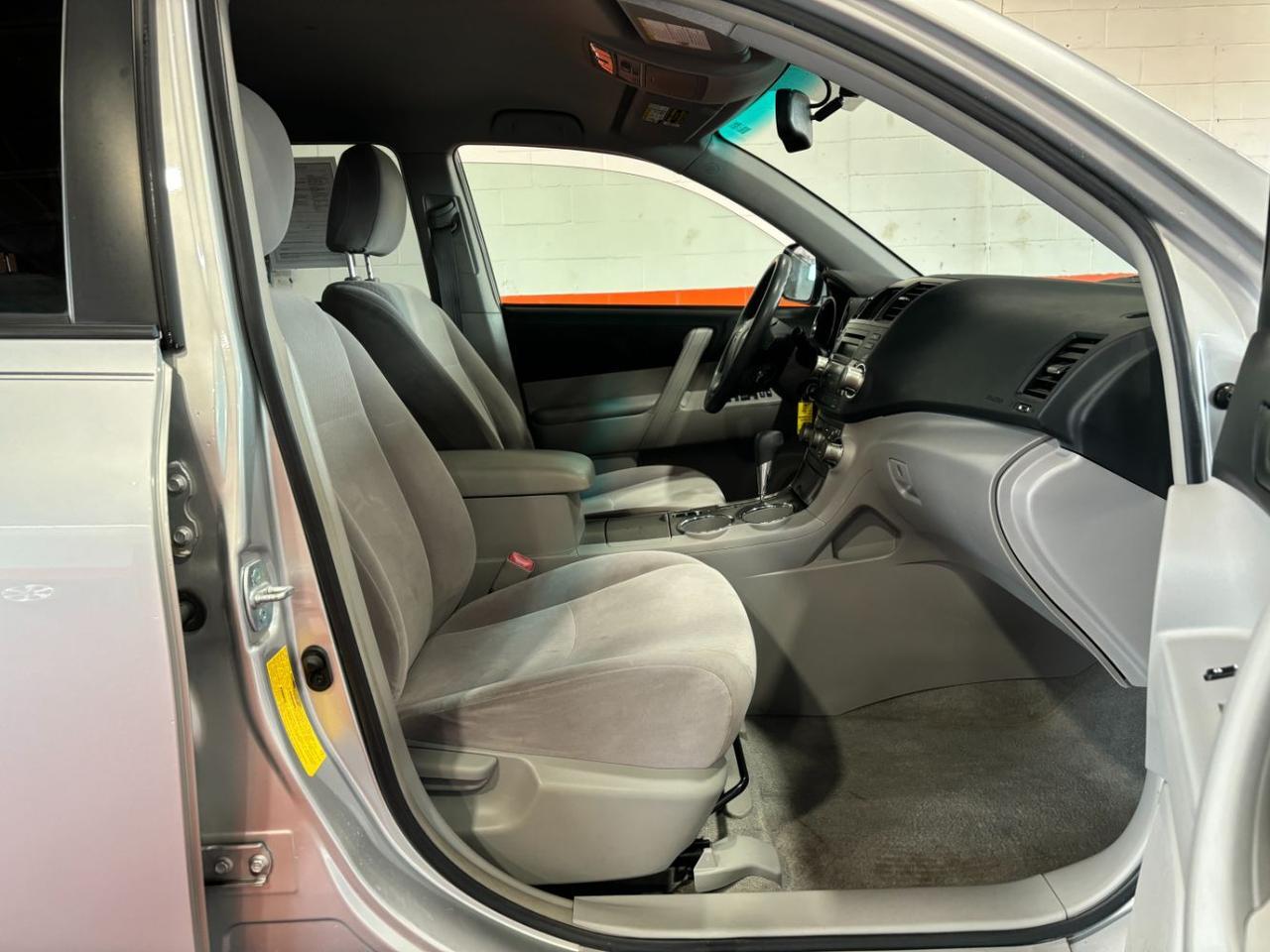 2008 Toyota Highlander Base Franklin OH