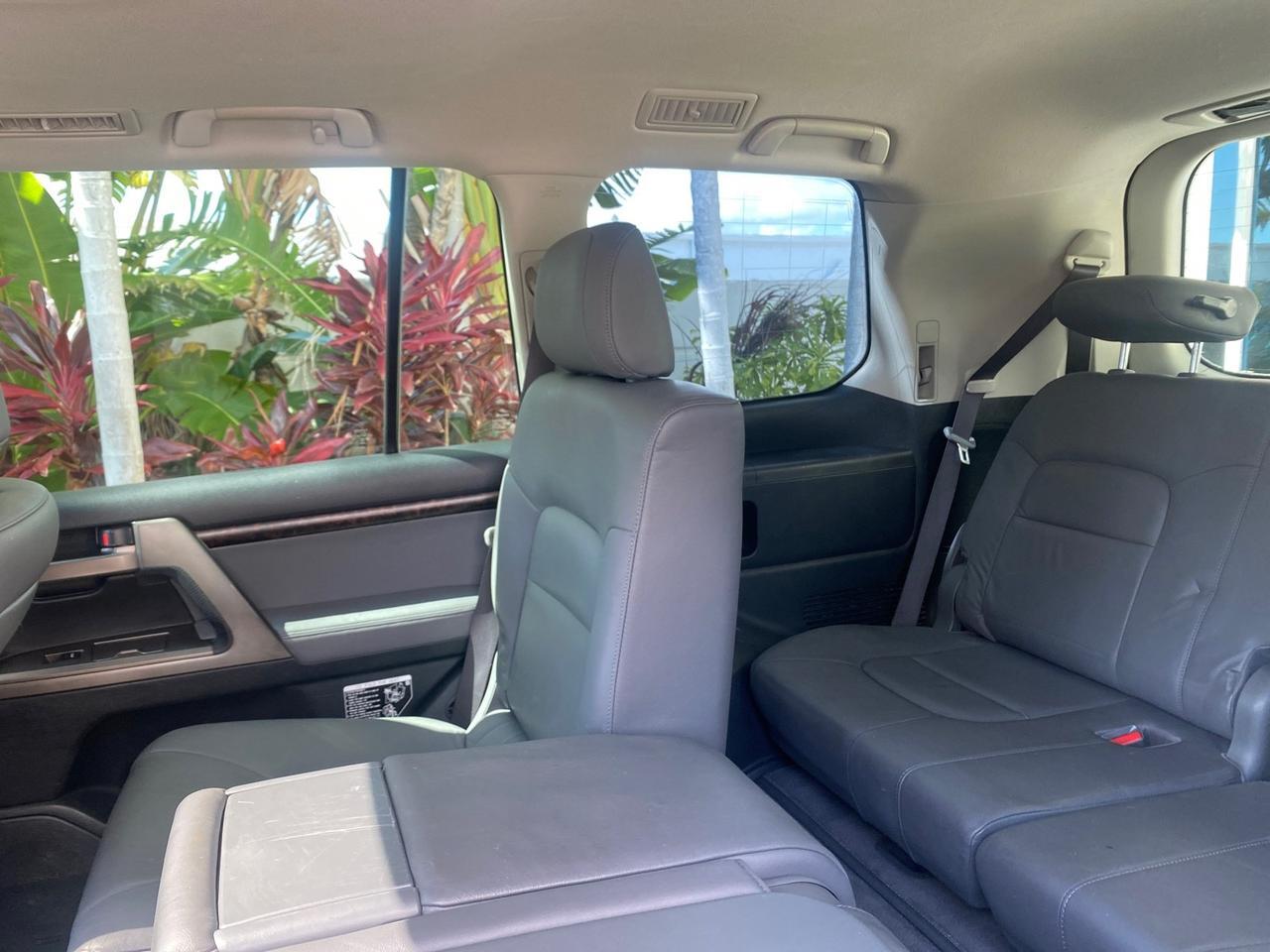 2008 Toyota Land Cruiser LOOKS LIKE NEW 4WD Pompano Beach FL