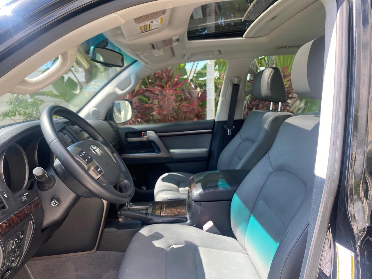 2008 Toyota Land Cruiser LOOKS LIKE NEW 4WD Pompano Beach FL