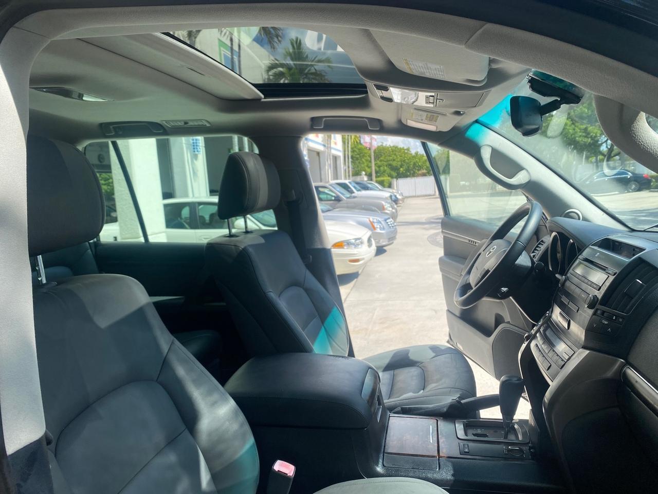 2008 Toyota Land Cruiser LOOKS LIKE NEW 4WD Pompano Beach FL
