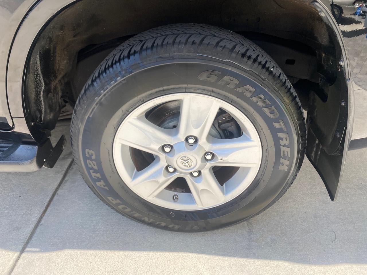 2008 Toyota Land Cruiser LOOKS LIKE NEW 4WD Pompano Beach FL