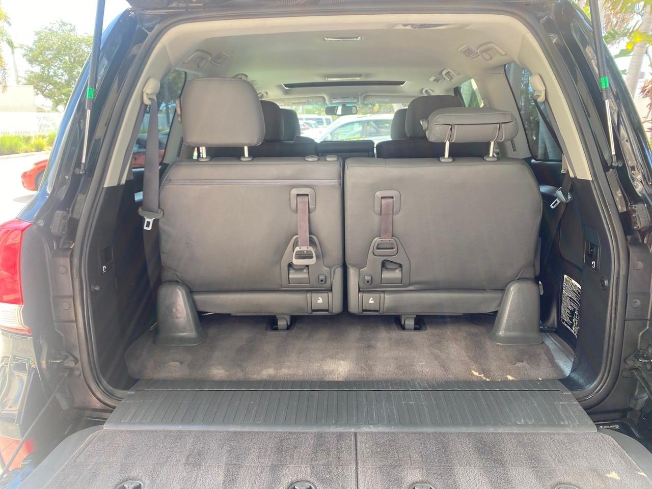 2008 Toyota Land Cruiser LOOKS LIKE NEW 4WD Pompano Beach FL
