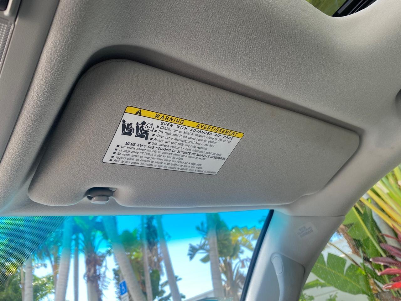 2008 Toyota Land Cruiser LOOKS LIKE NEW 4WD Pompano Beach FL