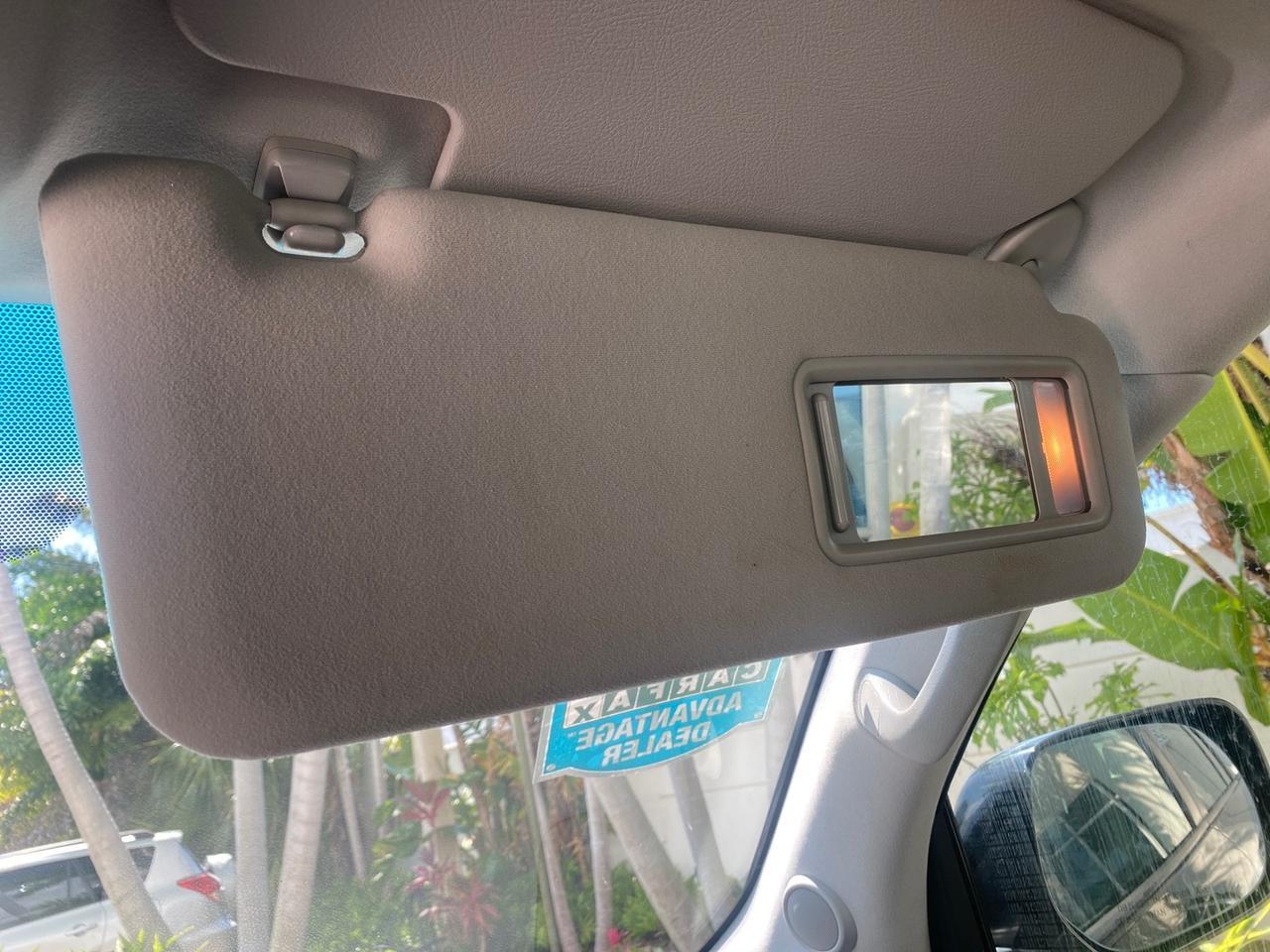 2008 Toyota Land Cruiser LOOKS LIKE NEW 4WD Pompano Beach FL
