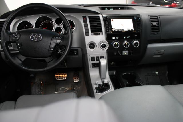 2008 Toyota Sequoia Platinum 5.7L V8