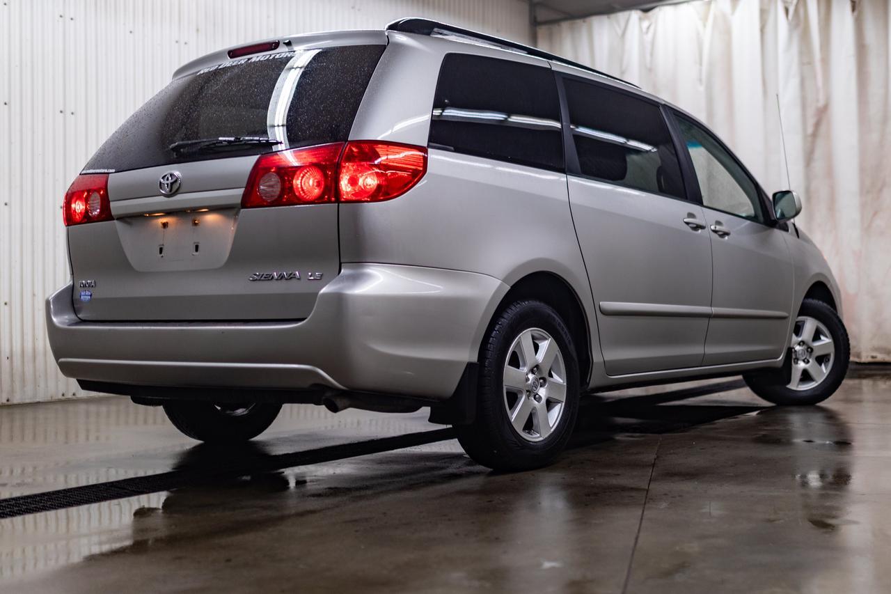 2008 Toyota Sienna LE Nav Red Deer AB