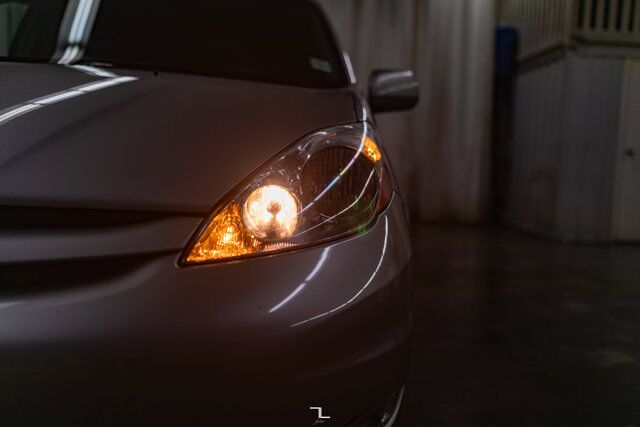 2008 Toyota Sienna LE Nav Red Deer AB