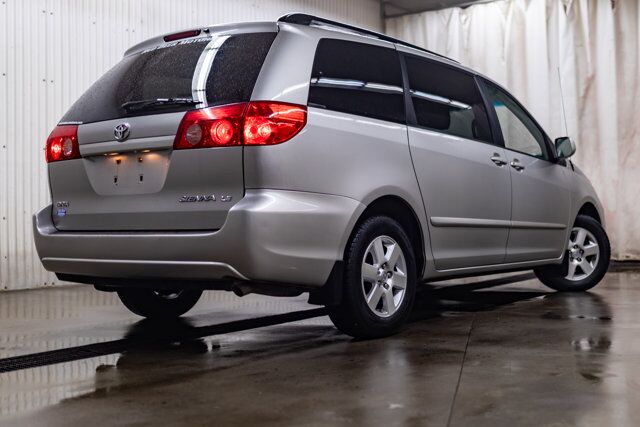 2008 Toyota Sienna LE Nav Red Deer AB