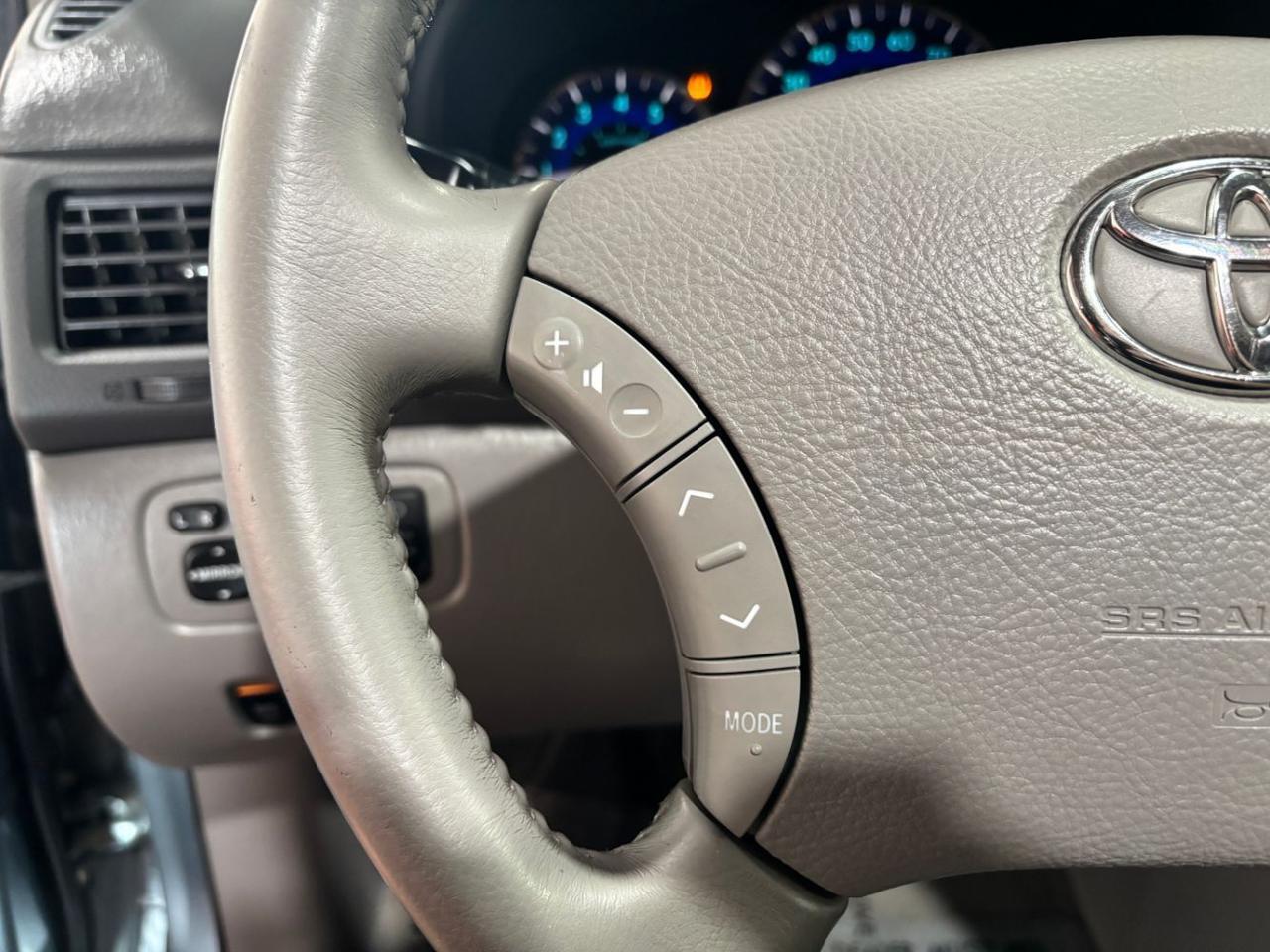 2008 Toyota Sienna Limited Franklin OH