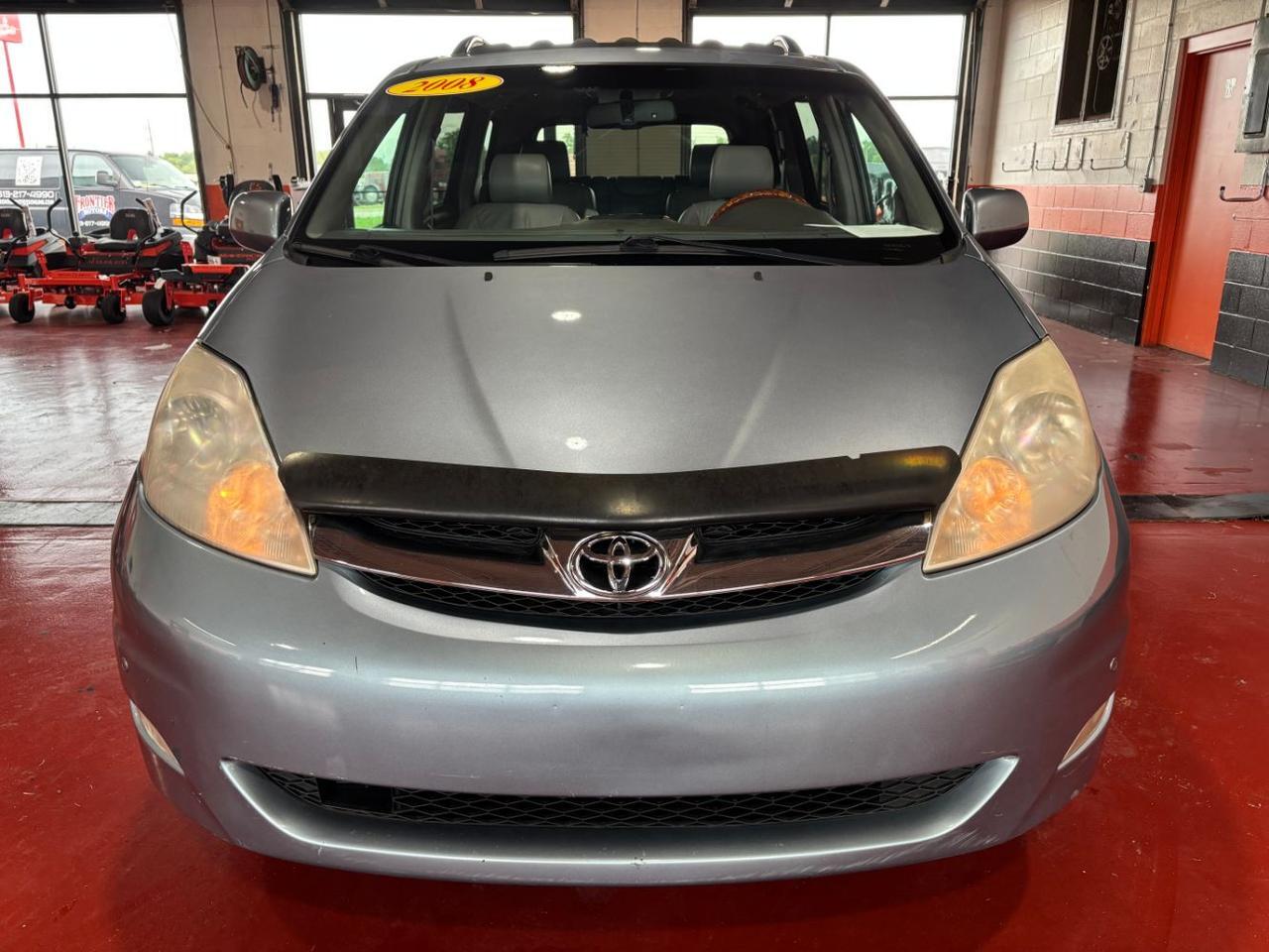 2008 Toyota Sienna Limited Franklin OH