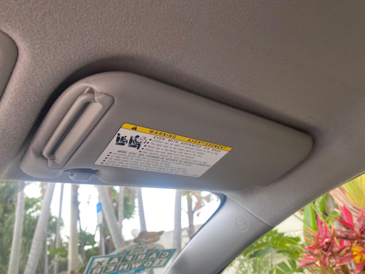 2008 Toyota Yaris AUTO AC LOW MILES 32,410 1 OWNER FL Pompano Beach FL
