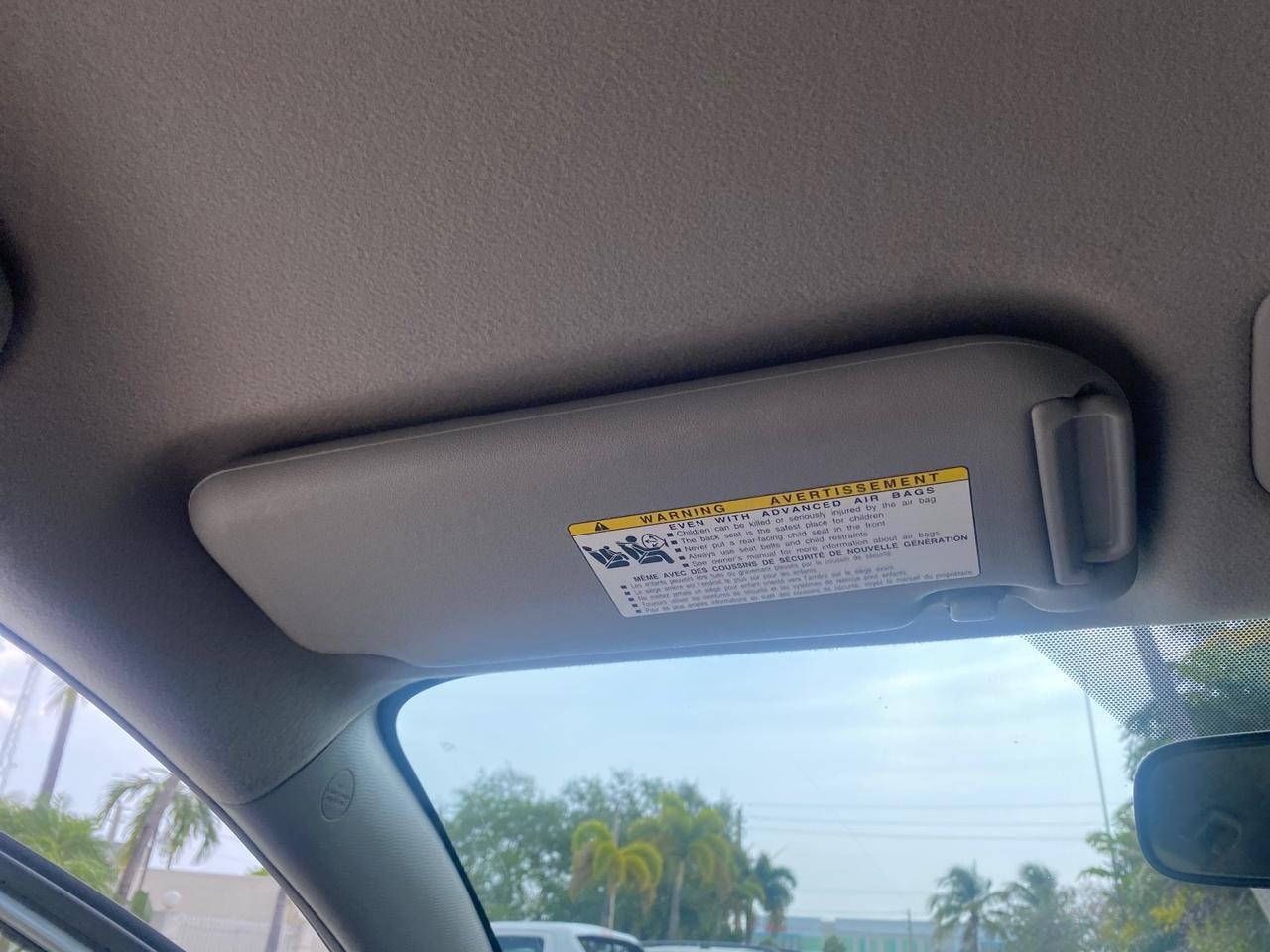 2008 Toyota Yaris AUTO AC LOW MILES 32,410 1 OWNER FL Pompano Beach FL