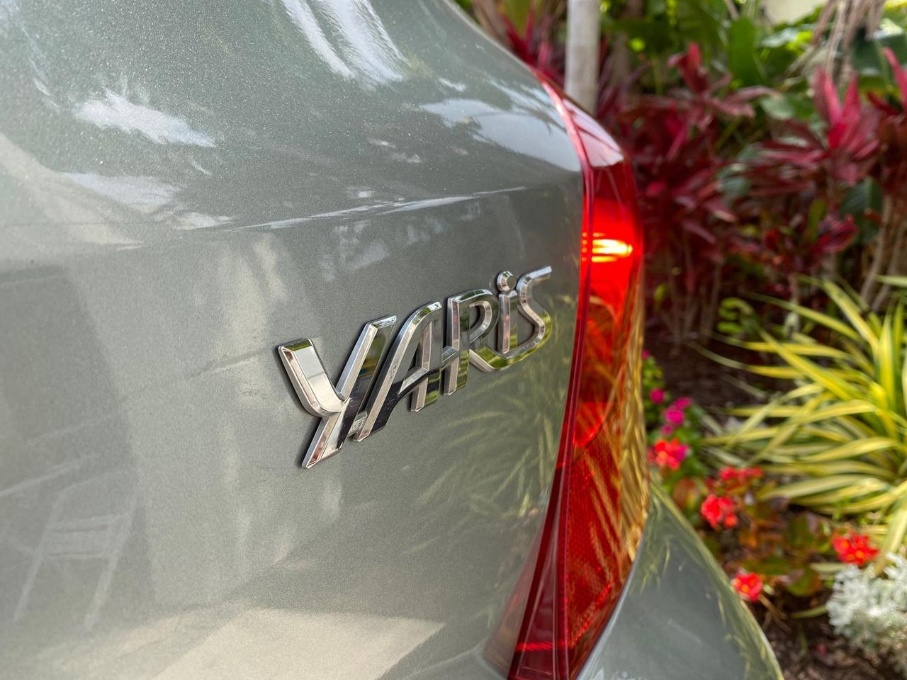 2008 Toyota Yaris AUTO AC LOW MILES 32,410 1 OWNER FL Pompano Beach FL