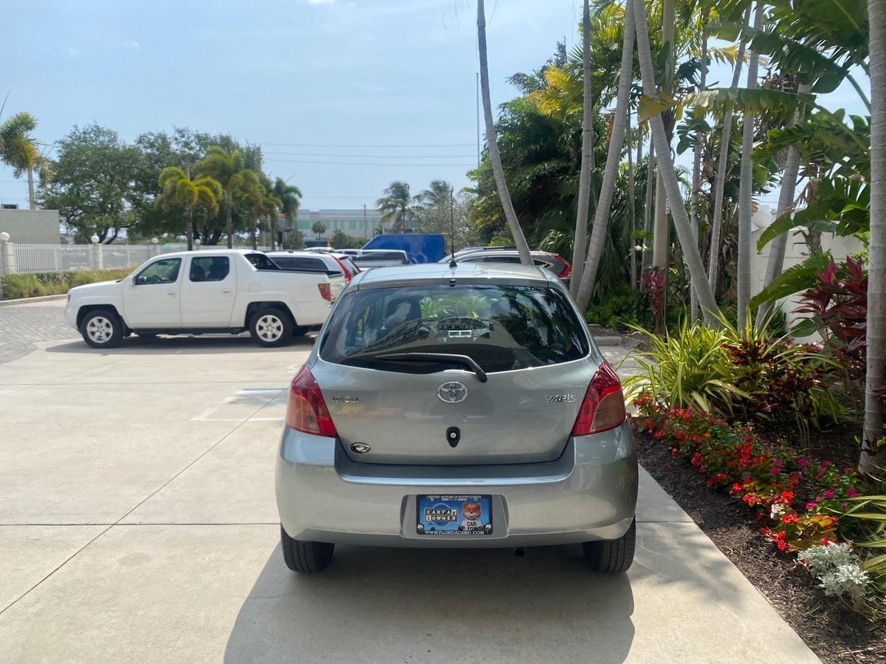 2008 Toyota Yaris AUTO AC LOW MILES 32,410 1 OWNER FL Pompano Beach FL