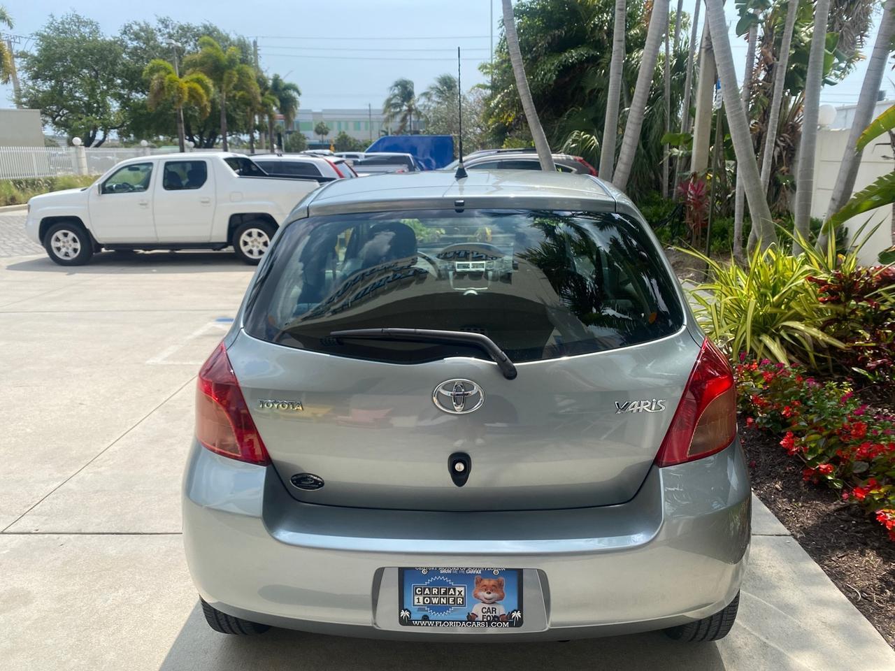2008 Toyota Yaris AUTO AC LOW MILES 32,410 1 OWNER FL Pompano Beach FL