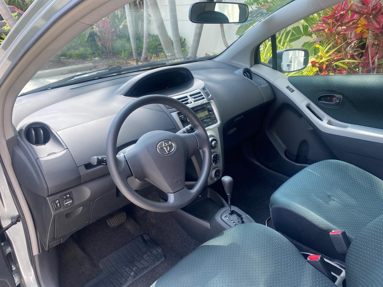 2008 Toyota Yaris AUTO AC LOW MILES 32,410 1 OWNER FL Pompano Beach FL