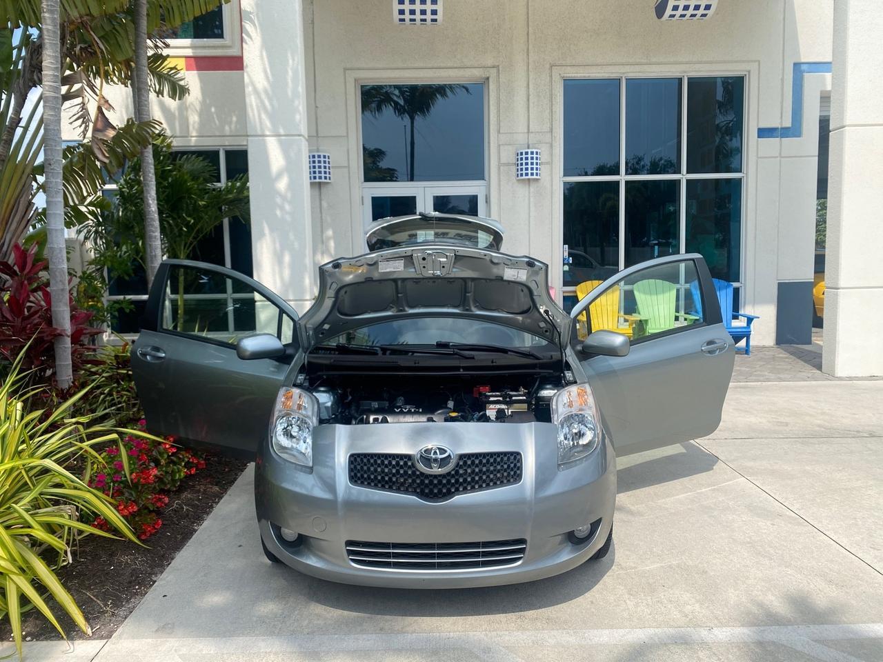 2008 Toyota Yaris AUTO AC LOW MILES 32,410 1 OWNER FL Pompano Beach FL