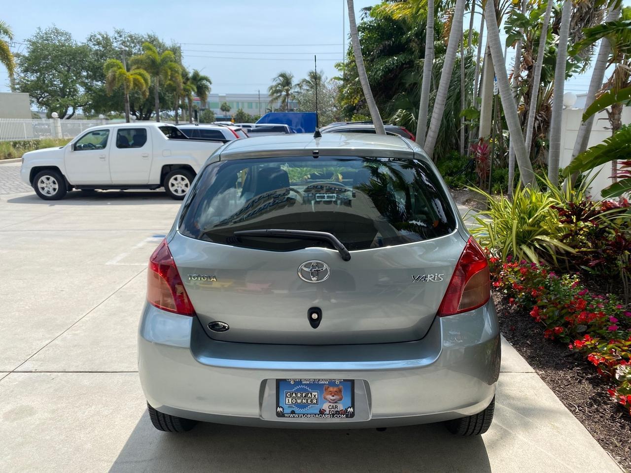 2008 Toyota Yaris AUTO AC LOW MILES 32,410 1 OWNER FL Pompano Beach FL