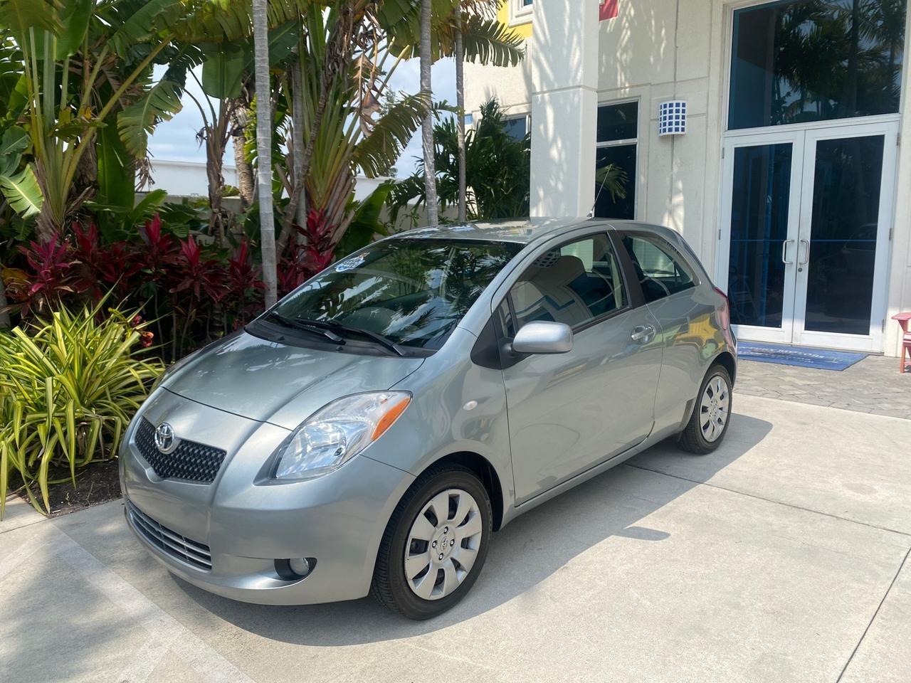 2008 Toyota Yaris AUTO AC LOW MILES 32,410 1 OWNER FL Pompano Beach FL
